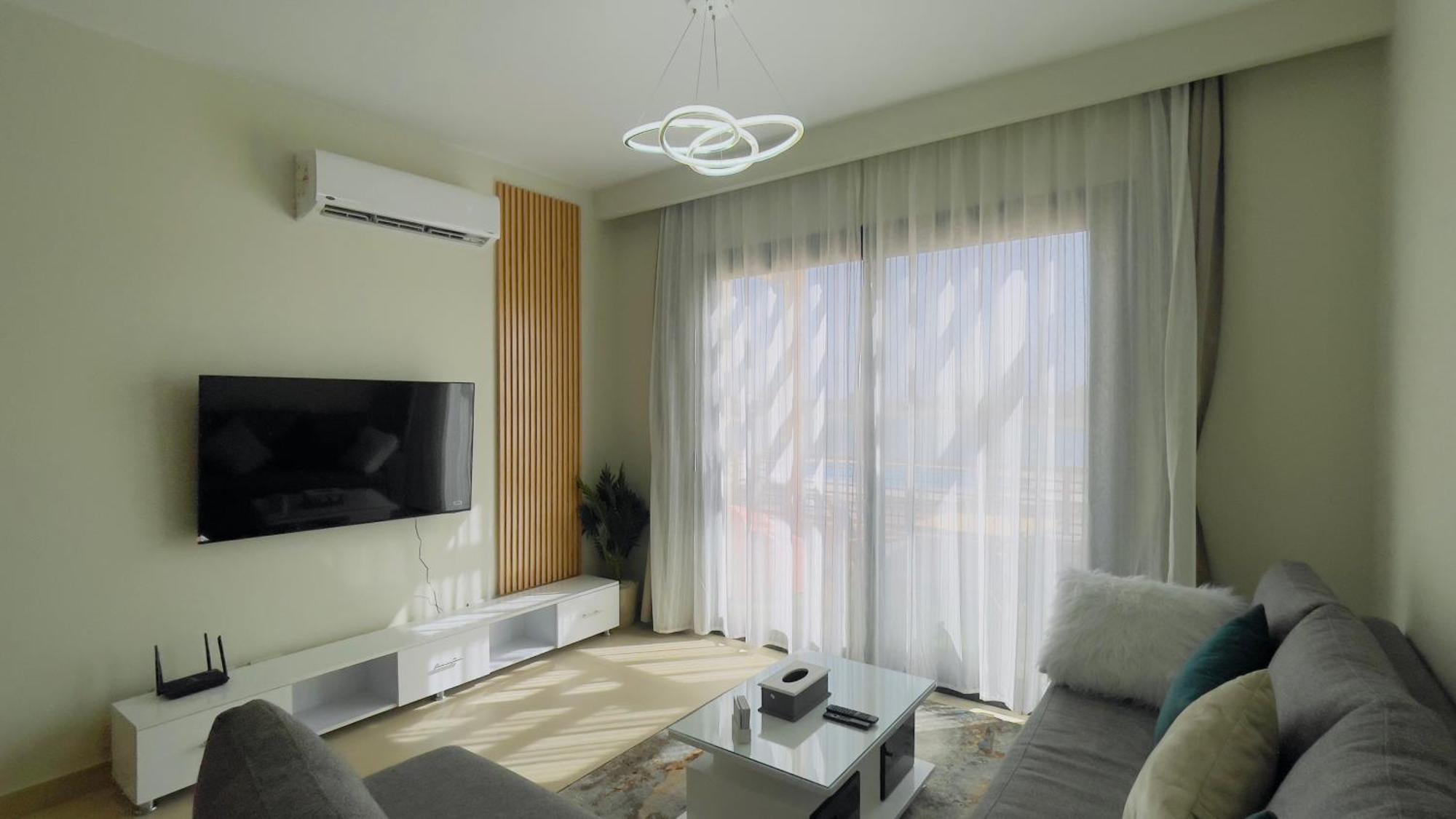 Ollystays Shedwan 1br Pool & Lagoon Access